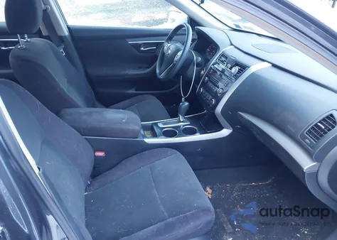 2013 Nissan Altima 2.5 S from USA, damaged, VIN 1N4AL3AP8DN573137